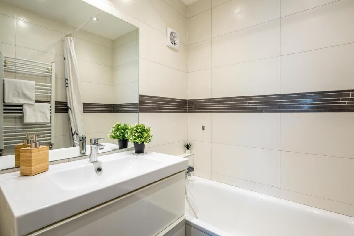 Cozy Quiet Apartment With A Balcony Budapeszt Zewnętrze zdjęcie