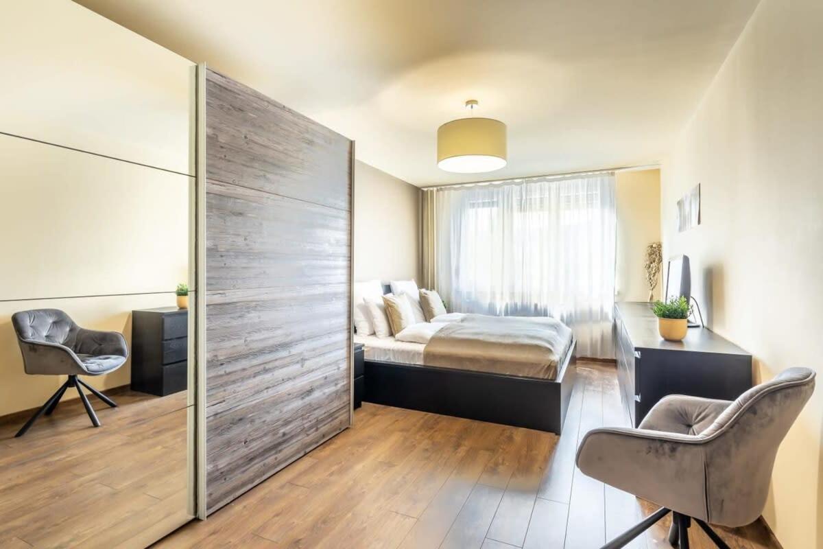 Cozy Quiet Apartment With A Balcony Budapeszt Zewnętrze zdjęcie